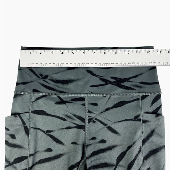 Athleta Salutation Stash Pocket Leggings Small - Picture 7 of 11